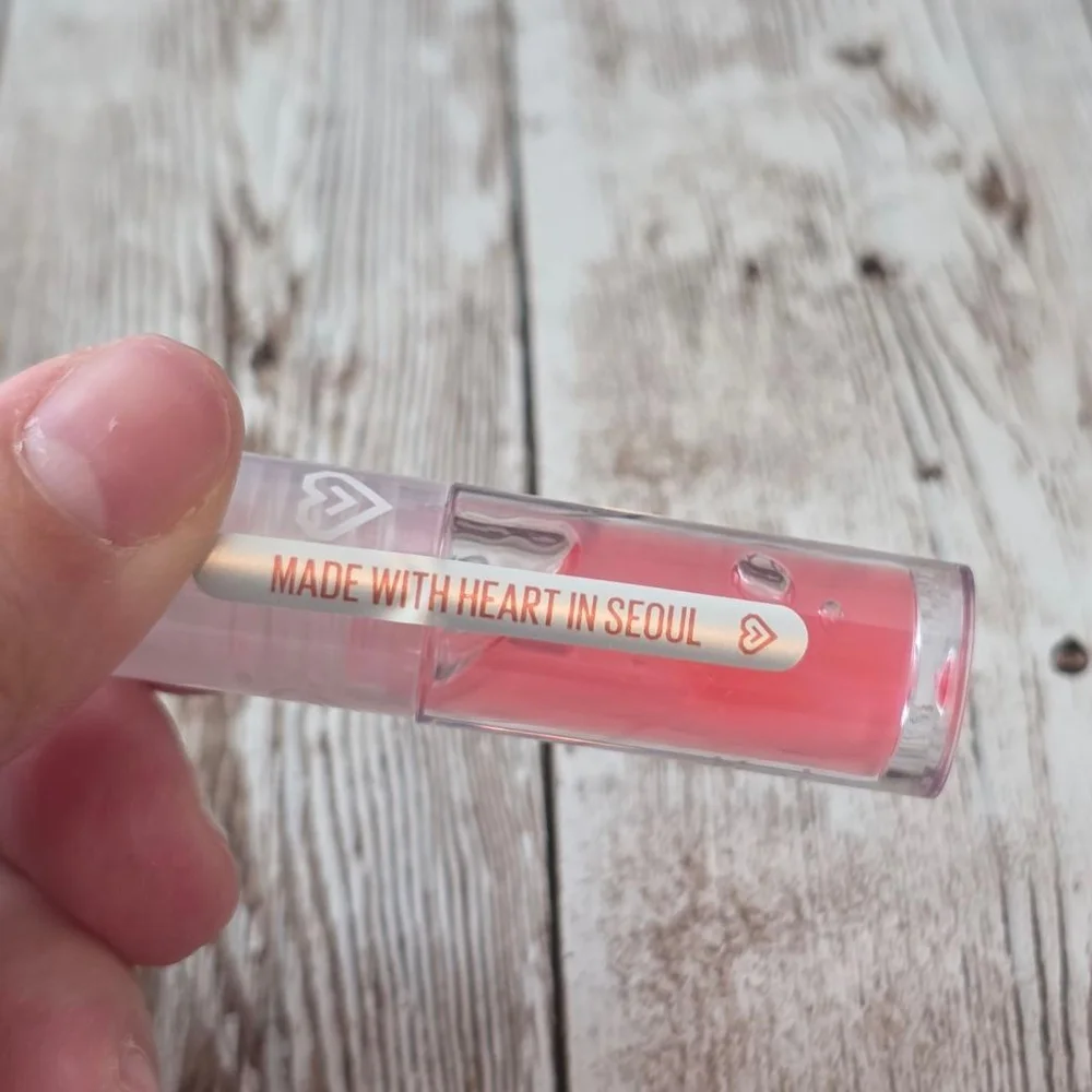 Kaja Juicy Glass Lip Oil Rose Hip Spritz Pink 0.07 oz mini